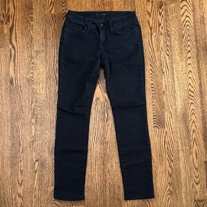 Joe’s Jeans The Chelsea Size 25 in the Color Reed (Dark Wash)